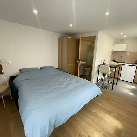 Pixy Studio In A Central And Quiet Area Near Basel *
