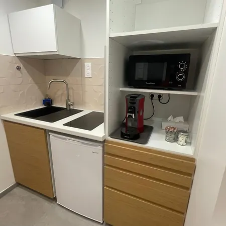 Pixy Studio In A Central And Quiet Area Near Basel Apartment